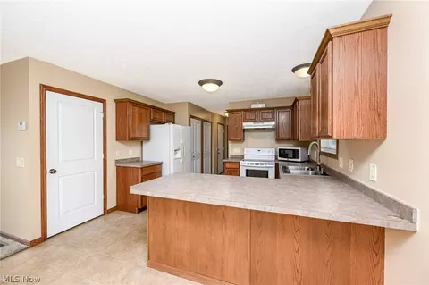 5018 Kelly Ave, Rootstown, OH 44272 photo 21