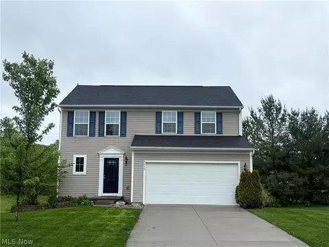 2250 Dorchester Dr, Kent, OH 44240