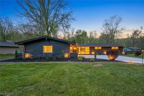 36265 Timberlane Dr, Solon, OH 44139