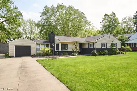 3418 Montrose Ave, Akron, OH 44333