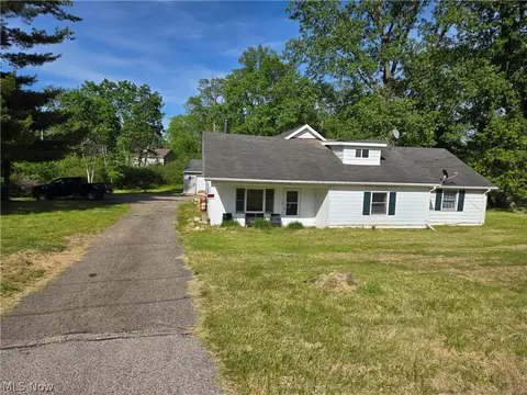 14298 Chardon Windsor Rd, Chardon, OH 44024
