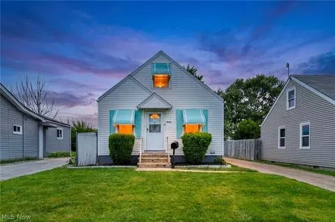 4544 W 148th St, Cleveland, OH 44135