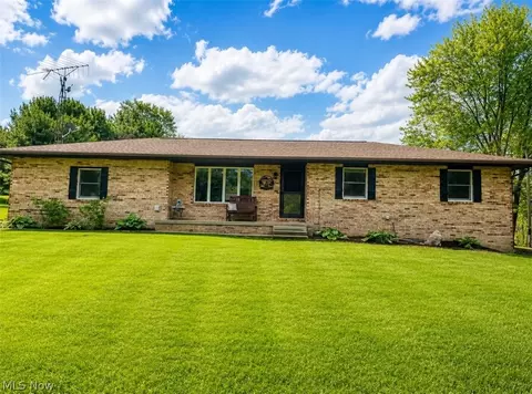 580 County Road 59, Bergholz, OH 43908