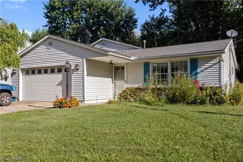 4958 Northview Ct, Vermilion, OH 44089