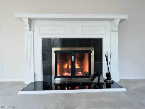 Living - 6409 Old Wood Rd, Ashtabula, OH 44004 photo 2 of 7
