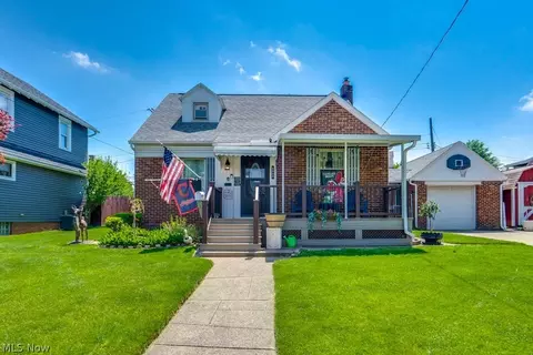 2035 Tampa Ave, Cleveland, OH 44109