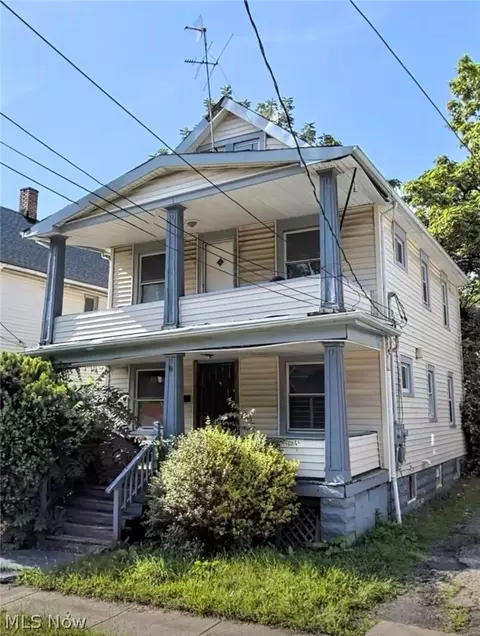 9405 Gibson Ave, Cleveland, OH 44105