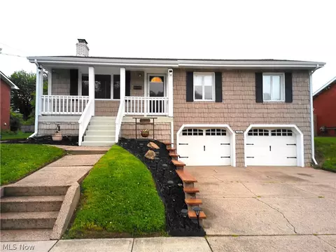 1036 Barone Dr, Weirton, WV 26062