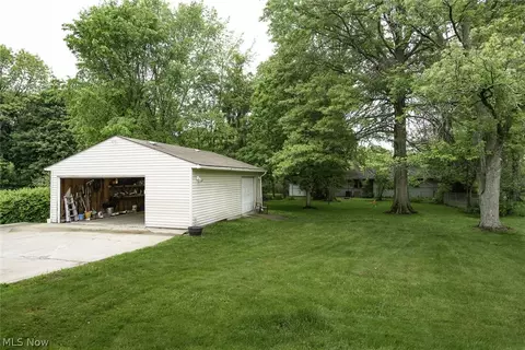 6911 Brookside Rd, Independence, OH 44131 photo 35