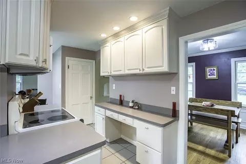 6911 Brookside Rd, Independence, OH 44131 photo 10
