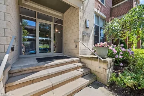 2079 Random Rd #314, Cleveland, OH 44106