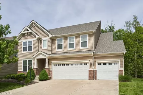 3394 Stillwood Blvd, Stow, OH 44224