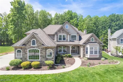 7880 Forest Valley Ln, Concord Twp, OH 44077