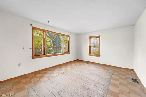 70 W 5th St, Berea, OH 44017 photo 12