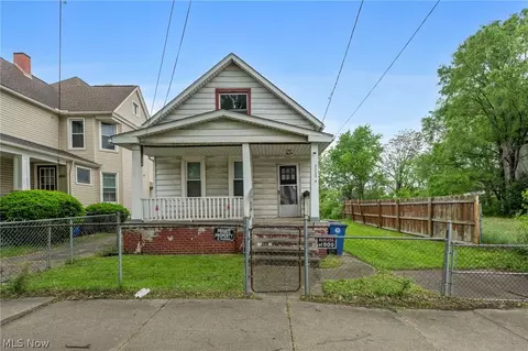 3524 Walton Ave, Cleveland, OH 44113