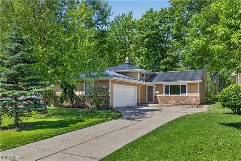 6588 Glenallen Ave, Solon, OH 44139