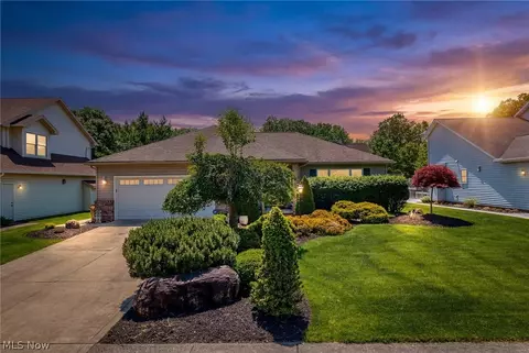 6294 Old Virginia Ln, Parma Heights, OH 44130
