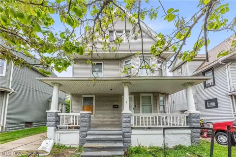 3098 W 101st St, Cleveland, OH 44111