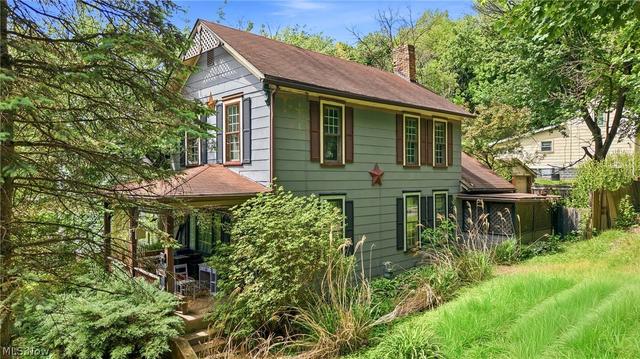341 Canton St, East Liverpool, OH 43920