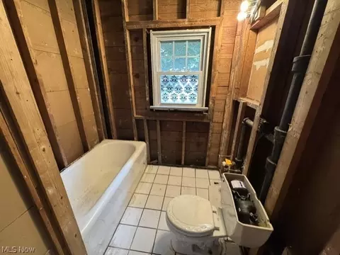 Bath - 1379 E 219th St, Euclid, OH 44117 photo 1 of 2