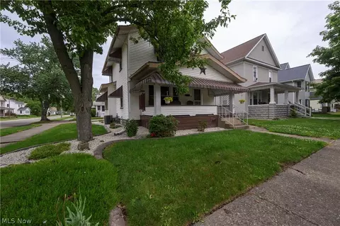Exterior - 501 E 4th St, Dover, OH 44622 photo 1 of 5