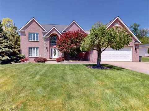 8166 Washington Ave, North Royalton, OH 44133
