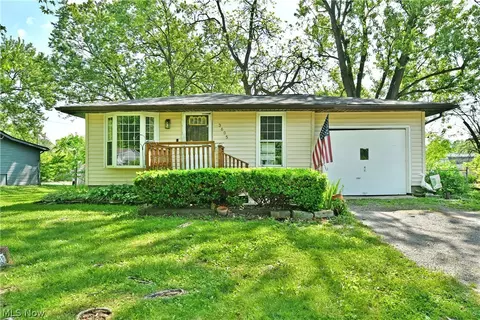 3605 Boston Ave SE, Warren, OH 44484