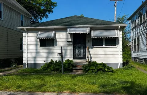 990 E 129th St, Cleveland, OH 44108