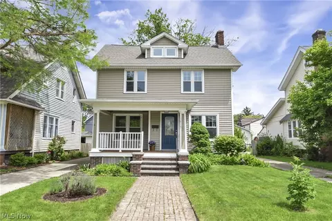 1615 Waterbury Rd, Lakewood, OH 44107