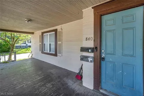 Exterior - 840 Work Dr, Akron, OH 44320 photo 2 of 3
