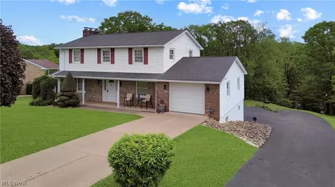 196 Morningside Dr, Wintersville, OH 43953