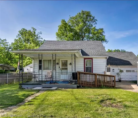 40622 Carlisle Ave, Elyria, OH 44035