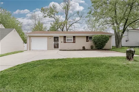 24505 Emery Rd, Warrensville Heights, OH 44128