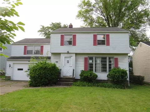 4946 Fairlawn Rd, Lyndhurst, OH 44124