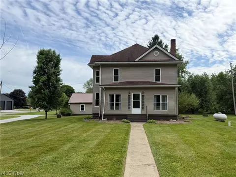 24611 Cr24, Coshocton, OH 43812