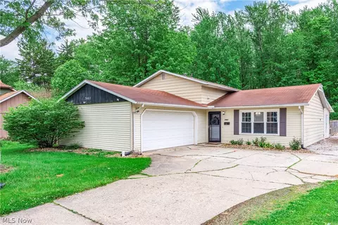 7461 Avon Belden Rd, North Ridgeville, OH 44039