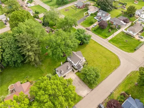View/Area - 2607 Lakeside Ave NW, Canton, OH 44708 photo 4 of 5