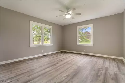Living - 2607 Lakeside Ave NW, Canton, OH 44708 photo 7 of 7