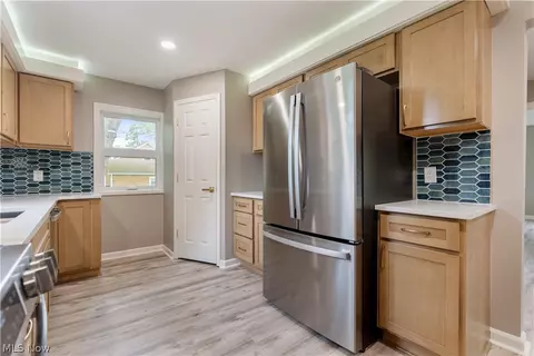 Kitchen - 2607 Lakeside Ave NW, Canton, OH 44708 photo 5 of 5