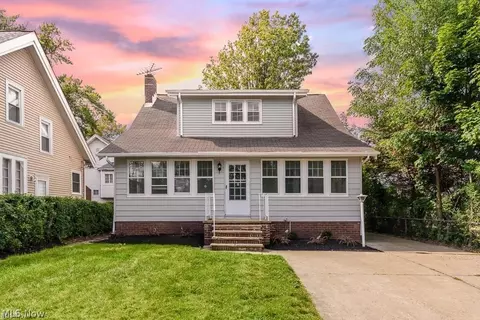 18119 Lake Shore Blvd, Cleveland, OH 44119