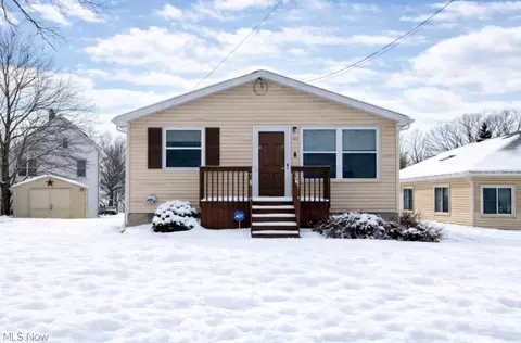 1032 Silvercrest Ave, Akron, OH 44314