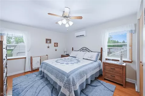 Bedroom - 773 Wildwood Dr, Boardman, OH 44512 photo 1 of 6