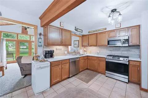 Kitchen - 773 Wildwood Dr, Boardman, OH 44512 photo 1 of 3