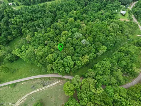 Tatman Road, Uhrichsville, OH 44683