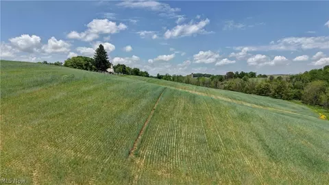 Renner Road, Fresno, OH 43824