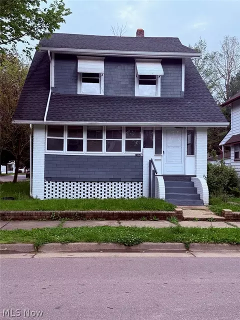 2183 25th St SW, Akron, OH 44314