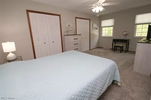 Bedroom - 37575 Ocean Reef, Willoughby, OH 44094 photo 3 of 12