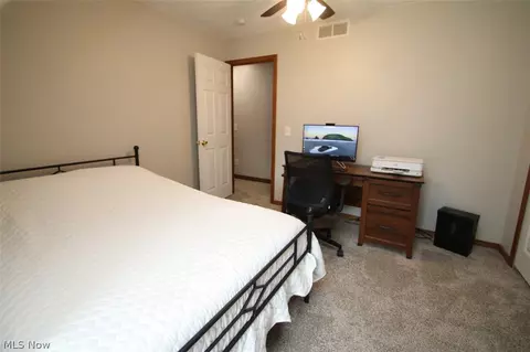 Bedroom - 37575 Ocean Reef, Willoughby, OH 44094 photo 4 of 12