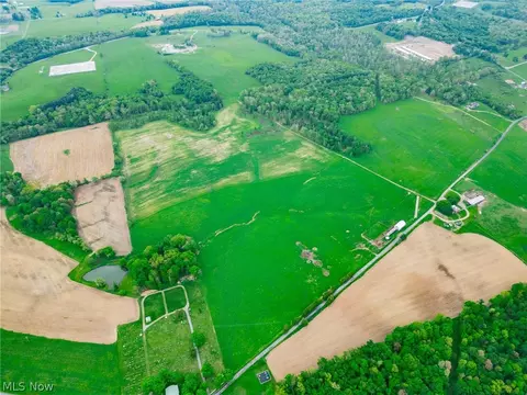 Emerick Road, Salineville, OH 43945