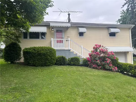 2265 S Hawkins Ave, Akron, OH 44314